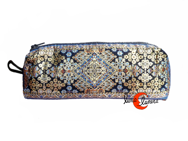 estuche de tela pequeño con para boligrafos o cosméticos