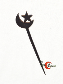 Palos para el pelo de madera tallada, luna y estrella.