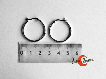 Aros de plata finos regulares con cierre de clip medianos 040