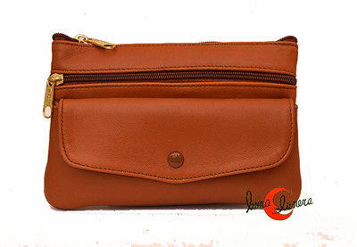 Monederos de piel morgado. Monedero grande con solapa. Color caramelo.
