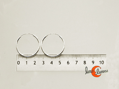 Aros de plata menos finos medianos  (2 mm. por 3 cm.) 002
