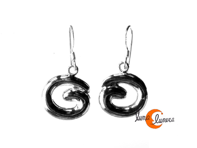 Pendientes de plata. Pendiente espiral gruesa mediana.