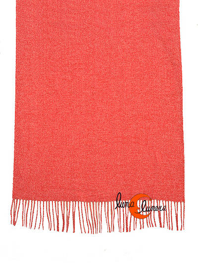 Bufanda de invierno larga tipo fular muy suave jaspeada, color sandía.