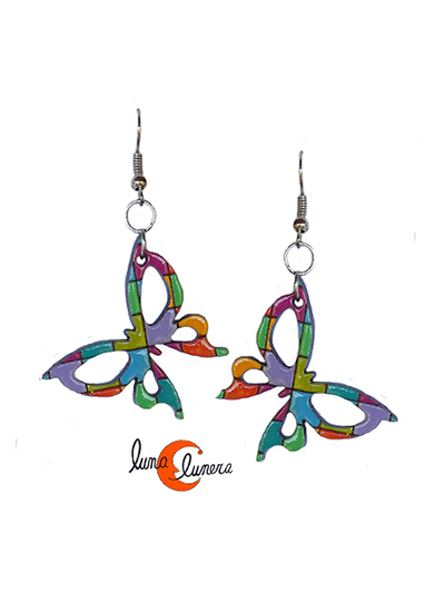 Pendientes de madera pintada, mariposa punta fucsia.