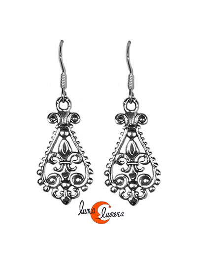 Pendientes de plata. Pendiente con flor de lis.