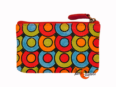 Monederos de piel Grescart. Monedero rectangular pequeño dos cremalleras, rojo con círculos de colores.