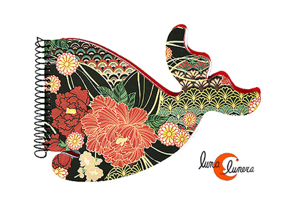 Libretas de papel, ballena negra.