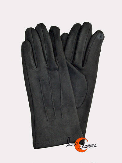 Guantes lisos negros.