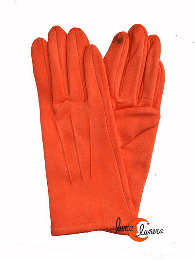 Guantes lisos naranjos.