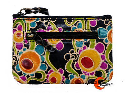 Shanti, monederos de piel de India. Monedero rectangular grande, negro con flores.