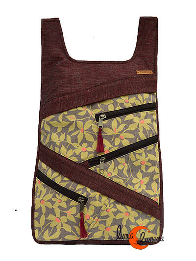 Mochilas de tela Mugling. Mochila con cremallera trasera, rojo jaspeado flores.