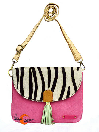 Soruka, bolsos de piel de colores. Bolso grande cuadrado de ante y print, rosa.