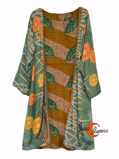 Kimono reversible. Kimono 17 , flores y hojas.