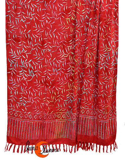 Pareo-fular Bali rojo con ramas.