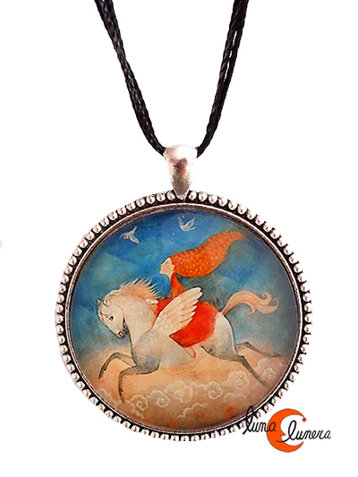 Colgante grande con dibujos. Pegaso.