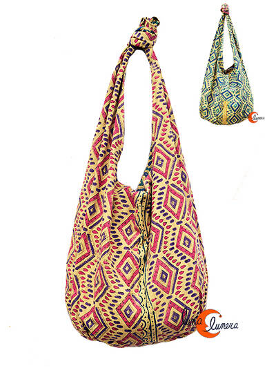Bolso de tela con forma de saco con asa ancha REVERSIBLE grande, rombos.