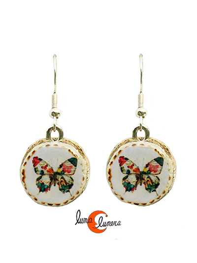 Mondo Manzana, bisutería con magaya de sidra. Pendientes pequeños círculos, mariposas.