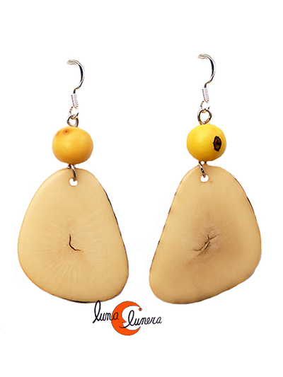 Pendientes semillas de tagua. Marfil.