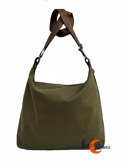 Benetti bolsos de tela, bolso morral grande liso verde oliva.