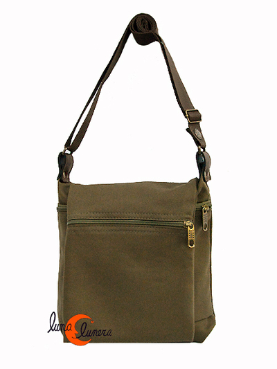 Benetti bolsos de tela, bolso mediano con tapa verde oliva.