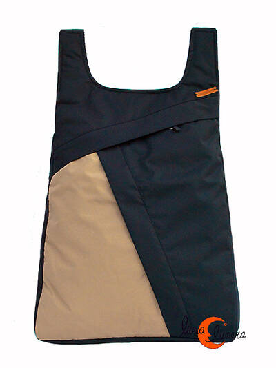 Impermeables. Mochilas de tela Mugling. Mochila redonda marfil.