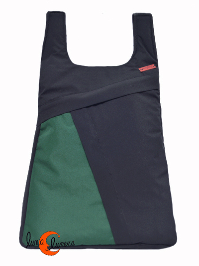 Impermeables. Mochilas de tela Mugling. Mochila redonda verde botella.