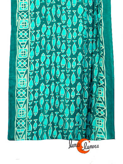 Fular o pareo de algodón, peces verde.