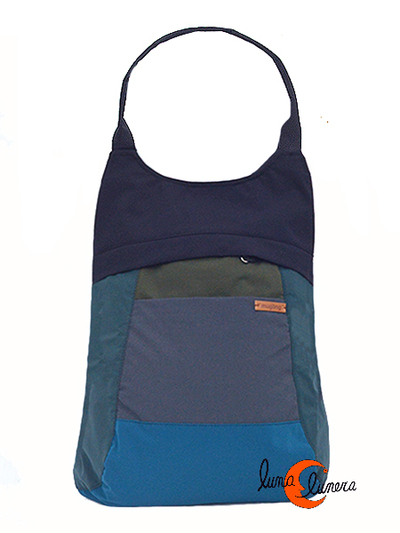 Impermeables. Mochilas de tela Mugling. Mochila bolso parches azul, gris, verde.