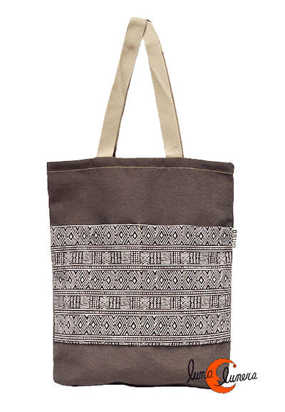 Bolsa TOTE BAG con bolsillos de tela Bruo. Dibujinos marrón.