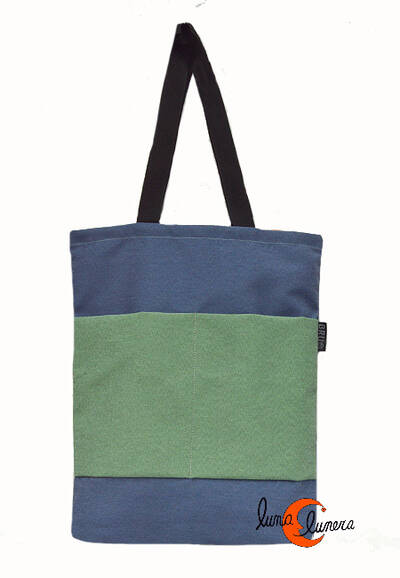 Bolsa TOTE BAG con bolsillos de tela Bruo. Lisa azul verde.