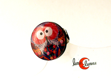 Anillo colección Noa-ecco. Anillo de bisutería búho de  colores y ojos  rosa fuerte.