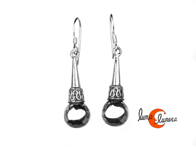Pendientes de plata. Cono con bola.
