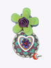 Colección Malagata. Bisutería de zamak con swarovsky, broche grande flor de fieltro y corazón.