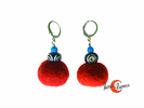 Pendientes de fieltro, bola roja bali.