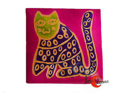 Shanti. Monedero cuadrado con solapa, gato rosa fucsia.