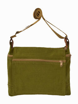 Bolsos y mochilas de tela, colección Vinicius. Bolso mediano con tapa verde agüacate.