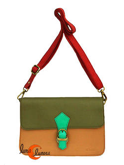 Soruka, bolsos de piel de colores. Bolso grande con hebilla, ocre y verde oliva.