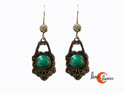 Pendientes de alpaca estilo antiguo, calado con turquesa.