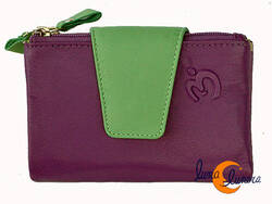 Cartera de piel Belmonte lisa pequeña 26 morada trabilla verde agua.