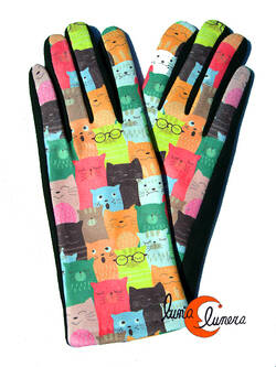 Guantes con imágenes de gatos, gato con gafas.