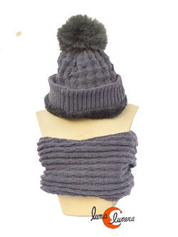 Conjunto de gorro y cuello, gris.