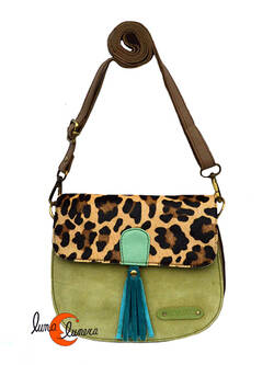 Soruka, bolsos de piel de colores. Bolso pequeño redondo de ante y print, verde.