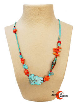 Collares India. Collar asimétrico turquesa y coral.