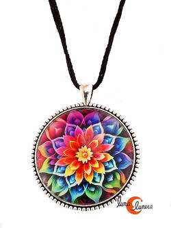 Colgante grande con dibujos. Flor mandala 6.
