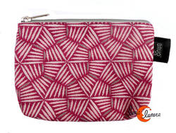 Estuches y neceseres de tela Bruo.  Estuche o pequeño neceser. Mimbre fucsia.