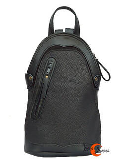Mochila de cuero del taller Arco Iris. Mochila pequeña negra.