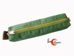 Estuches y neceseres de tela Bruo.  Estuche pequeño, verde.