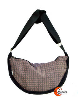 Impermeables. Bolsos de tela Mugling. Bolso pequeño marrón.