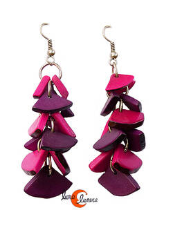 Pendientes de semillas de tagua. Racimo chico, rosa y morado.
