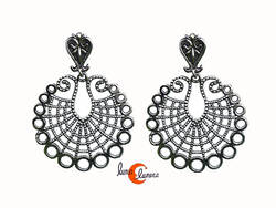 Pendientes de plata. Estilo antiguo con tuerca.